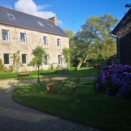 Le Domaine De Coat Rogan, La Chambre Du Jaudy Pommerit-Jaudy Exterior foto